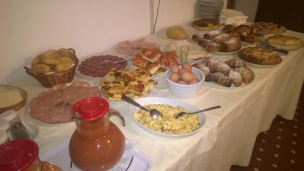 Hotel San Vitale Medicina Kültér fotó