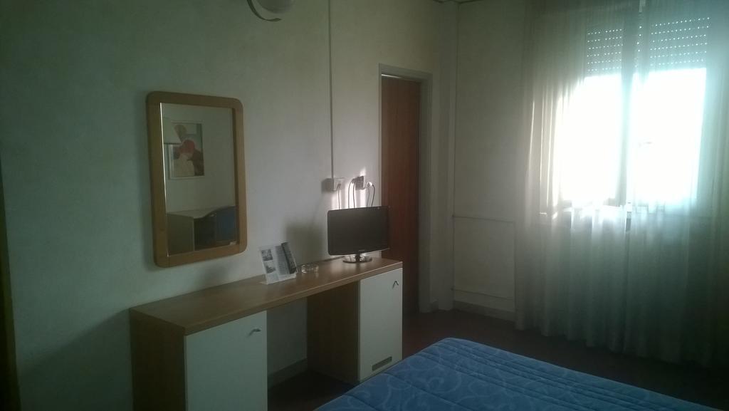 Hotel San Vitale Medicina Kültér fotó