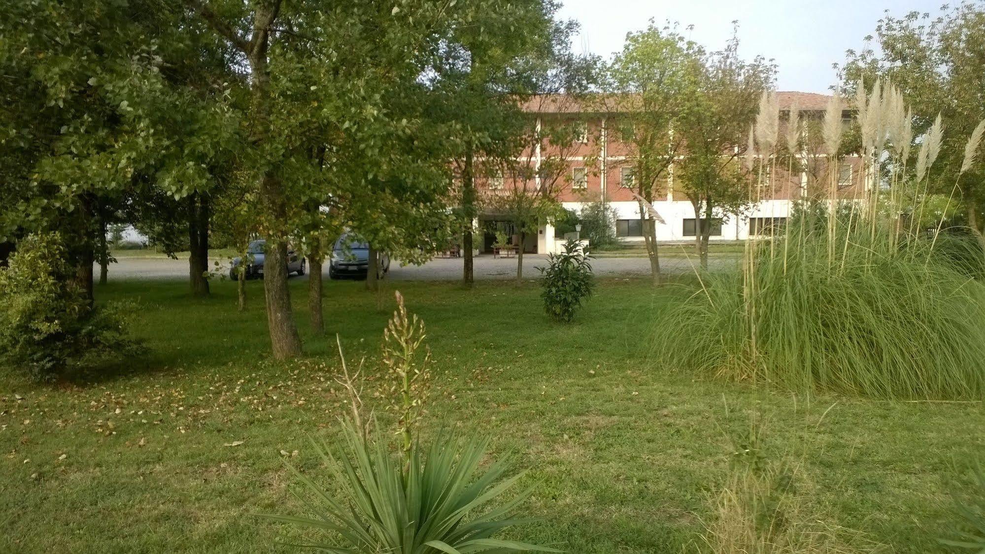 Hotel San Vitale Medicina Kültér fotó